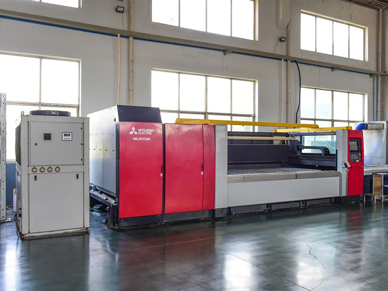 三菱激光切割加工机ML3015EX-45CFR（中古机）